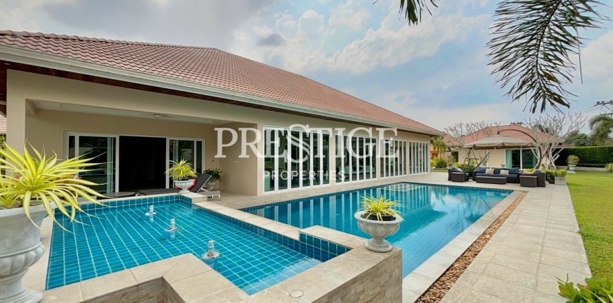 บ้านในพัทยา, ประเทศไทย 5 ห้องนอน № 198672