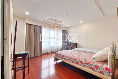 Condo à Pattaya, Thaïlande, 3 chambres № 198673 - photo 12