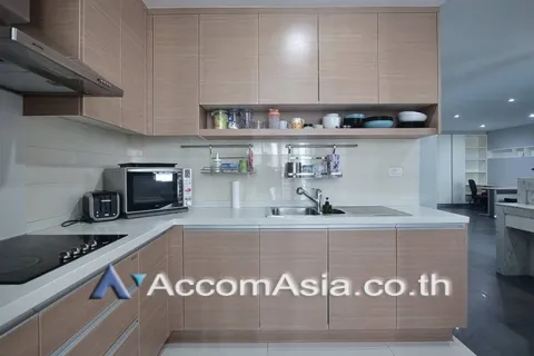 Condominio de 3 dormitorios en Khlong Toei, Bangkok, Tailandia № 215615 - foto 9