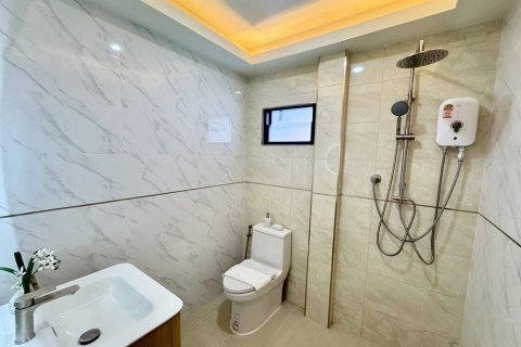 Villa in Pattaya, Thailand 3 bedrooms № 156844 - photo 23
