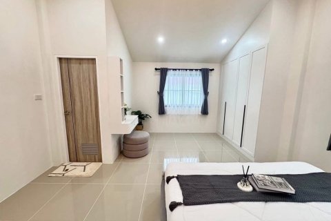 Villa in Pattaya, Thailand 3 bedrooms № 156844 - photo 15