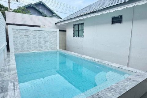 Villa in Pattaya, Thailand 3 bedrooms № 156844 - photo 6