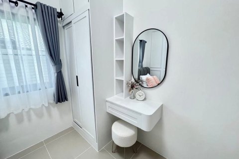 Villa in Pattaya, Thailand 3 bedrooms № 156844 - photo 19