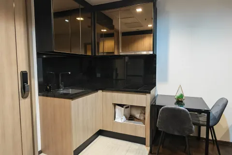 Studio in the Condo in Ratchathewi, Bangkok, Thailand  № 156843 - photo 7