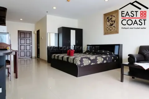 Estudio en el condominio en Jomtien Beach, Pattaya, Tailandia № 212167 - foto 2