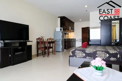 Estudio en el condominio en Jomtien Beach, Pattaya, Tailandia № 212167 - foto 4