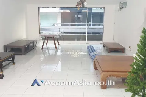 Office à Watthana, Bangkok, Thaïlande 325 m2 № 217402