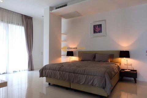 Studio dans le Condo à Pattaya, Thaïlande  № 177842 - photo 11