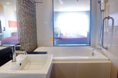 Condo sur Jomtien Beach, Pattaya, Thaïlande, 1 chambre  № 177840 - photo 8