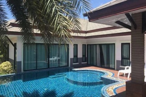 Penthouse in Pattaya, Thailand 5 bedrooms № 150822 - photo 1