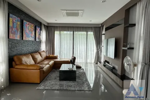 Haus in Prawet, Bangkok, Thailand 5 Schlafzimmer № 215342 - Foto 2