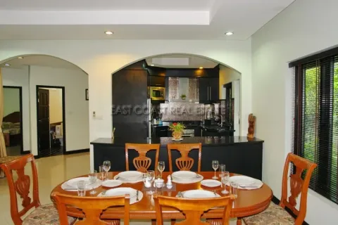 Haus in Pattaya, Thailand 3 Schlafzimmer № 213955 - Foto 4