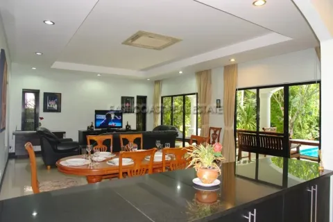 Haus in Pattaya, Thailand 3 Schlafzimmer № 213955 - Foto 2