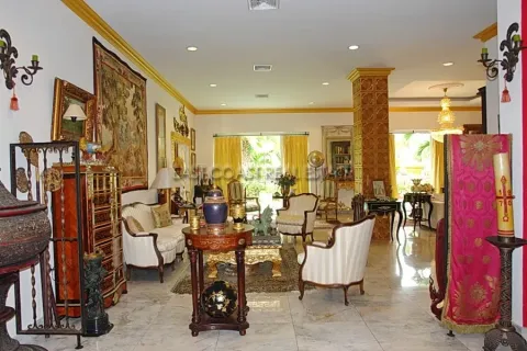 Casa de 3 dormitorios en Pattaya, Tailandia № 213950 - foto 3