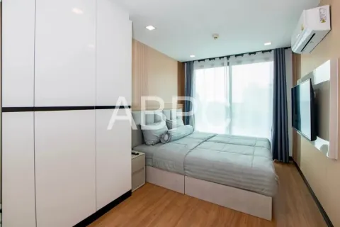 Condominio de 2 dormitorios en Jomtien Beach, Pattaya, Tailandia № 211696 - foto 7