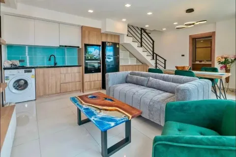 Condominio de 2 dormitorios en Jomtien Beach, Pattaya, Tailandia № 211697 - foto 14