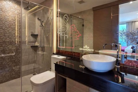 Studio in the Condo in Pattaya, Thailand  № 173825 - photo 13