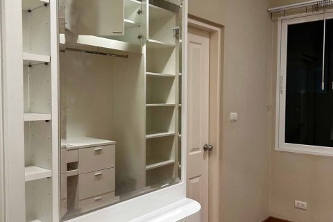 House in Bang Kruai, Thailand 4 bedrooms № 159261 - photo 10