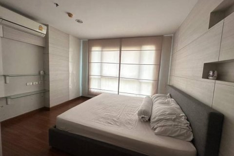 Condo à Din Daeng, Bangkok, Thaïlande, 2 chambres  № 159262