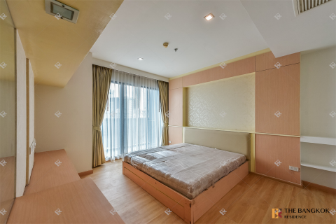 Condo in Bangkok, Thailand, 3 bedrooms № 226094 - photo 6