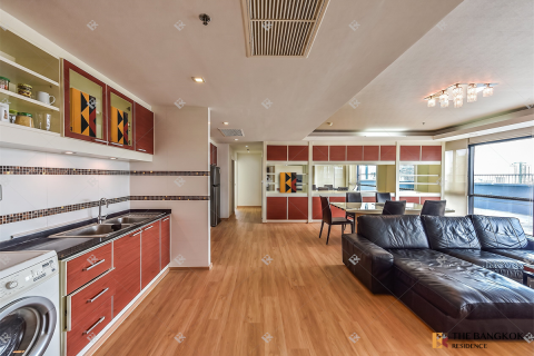 Condo in Bangkok, Thailand, 3 bedrooms № 226094 - photo 2