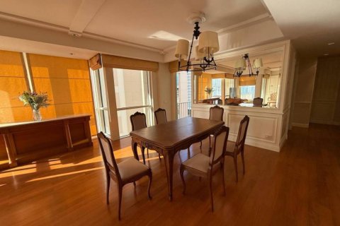 Кондоминиум с 2 спальнями в Бангкоке, Таиланд № 156789 - фото 3