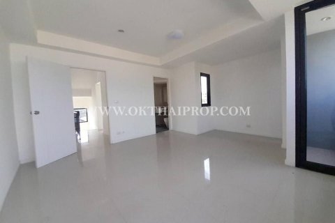 Townhouse in Nonthaburi, Thailand 3 bedrooms № 156686 - photo 10