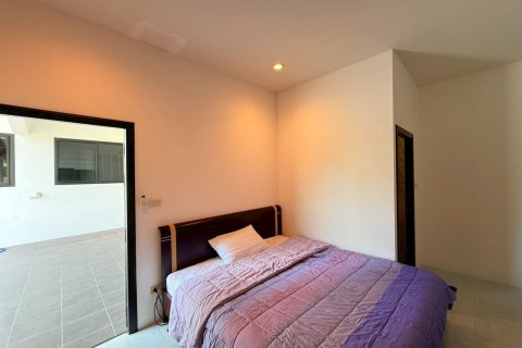 House in Pattaya, Thailand 5 bedrooms № 156683 - photo 19