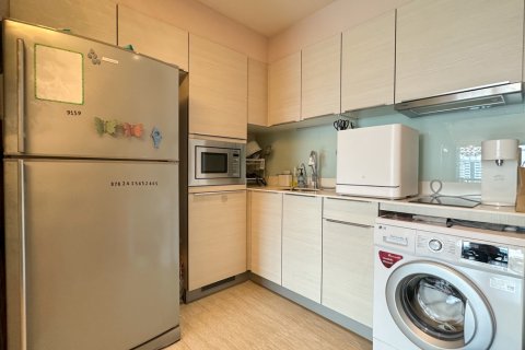 Condo in Watthana, Bangkok, Thailand, 2 bedrooms № 200894 - photo 14