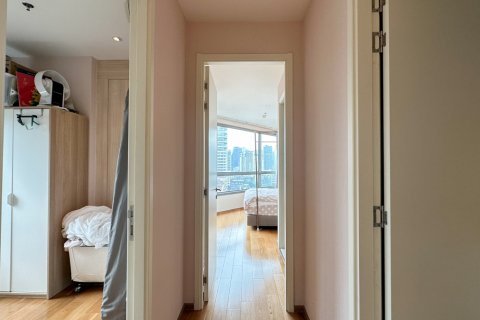 Condo in Watthana, Bangkok, Thailand, 2 bedrooms № 200894 - photo 12