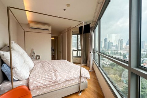 Condo in Watthana, Bangkok, Thailand, 2 bedrooms № 200894 - photo 7
