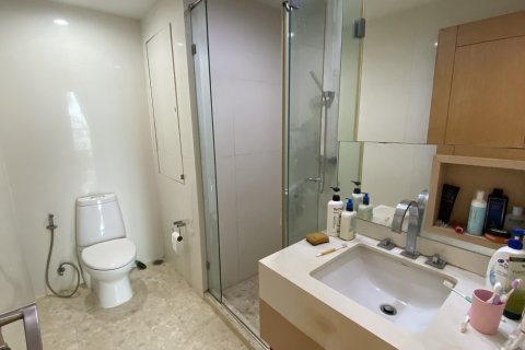 Condo in Watthana, Bangkok, Thailand, 3 bedrooms № 200892 - photo 5