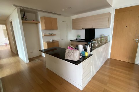 Condo in Watthana, Bangkok, Thailand, 3 bedrooms № 200892 - photo 14
