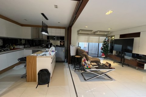 คอนโดมิเนียมในวัฒนา, กรุงเทพฯ, ประเทศไทย, 3 ห้องนอน № 200896 - รูปถ่าย 4