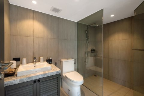 Villa in Phuket, Thailand 4 bedrooms № 154040 - photo 20