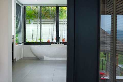 Villa in Phuket, Thailand 4 bedrooms № 154040 - photo 12