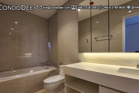 Condo in Pathum Wan, Bangkok, Thailand, 2 bedrooms № 200858 - photo 24