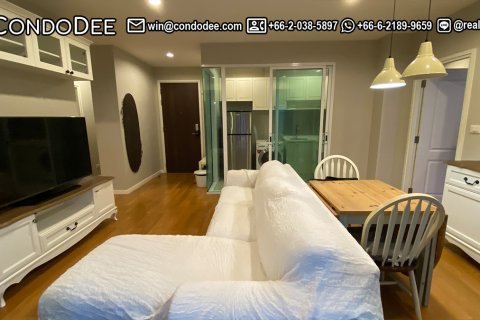 Condo à Khlong Toei, Bangkok, Thaïlande, 2 chambres № 200855 - photo 12