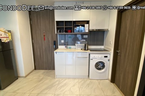 Condo à Watthana, Bangkok, Thaïlande, 2 chambres № 200861 - photo 4