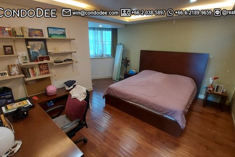 Condo à Watthana, Bangkok, Thaïlande, 3 chambres № 200859 - photo 5