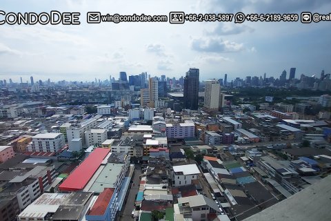 Condo à Watthana, Bangkok, Thaïlande, 3 chambres  № 200859