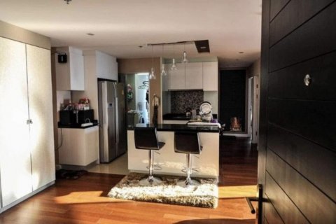 Кондоминиум с 2 спальнями в Хуай Кванге, Бангкок, Таиланд № 138794 - фото 2