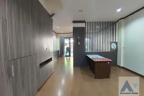 Reihenhaus in Bang Kho Laem, Bangkok, Thailand 4 Schlafzimmer № 216226 - Foto 6