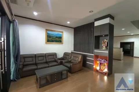 Reihenhaus in Bang Kho Laem, Bangkok, Thailand 4 Schlafzimmer № 216226 - Foto 4