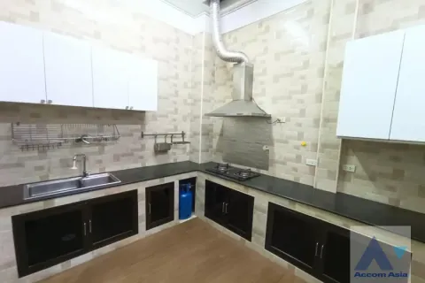 Reihenhaus in Bang Kho Laem, Bangkok, Thailand 4 Schlafzimmer № 216226 - Foto 9