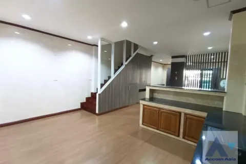 Reihenhaus in Bang Kho Laem, Bangkok, Thailand 4 Schlafzimmer № 216226 - Foto 8