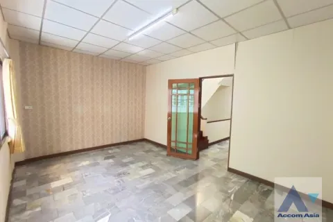 Reihenhaus in Bang Kho Laem, Bangkok, Thailand 4 Schlafzimmer № 216226 - Foto 25