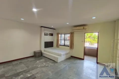 Reihenhaus in Bang Kho Laem, Bangkok, Thailand 4 Schlafzimmer № 216226 - Foto 13
