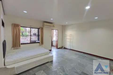 Reihenhaus in Bang Kho Laem, Bangkok, Thailand 4 Schlafzimmer № 216226 - Foto 16