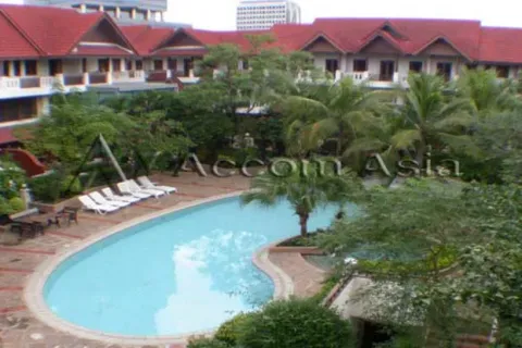Reihenhaus in Watthana, Bangkok, Thailand 4 Schlafzimmer № 216221 - Foto 16